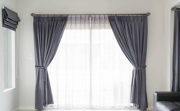 什么是自動卷簾窗簾？